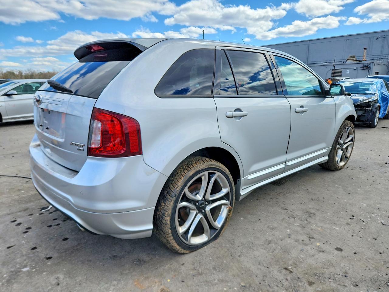 2014 Ford Edge Sport - Фото 3