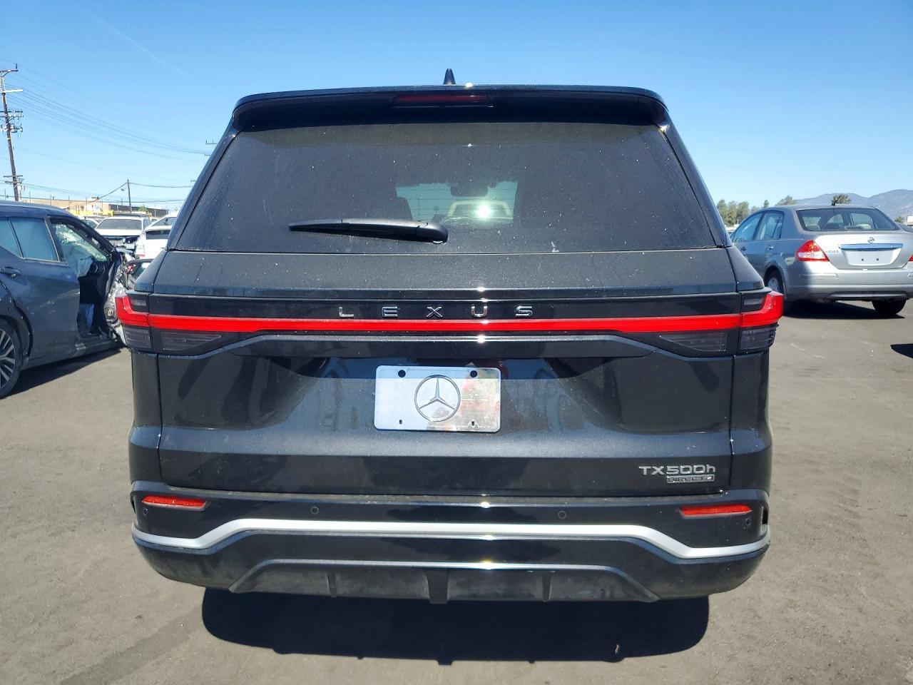 2024 Lexus Tx 500H F Sport Performance Premium - Image 6