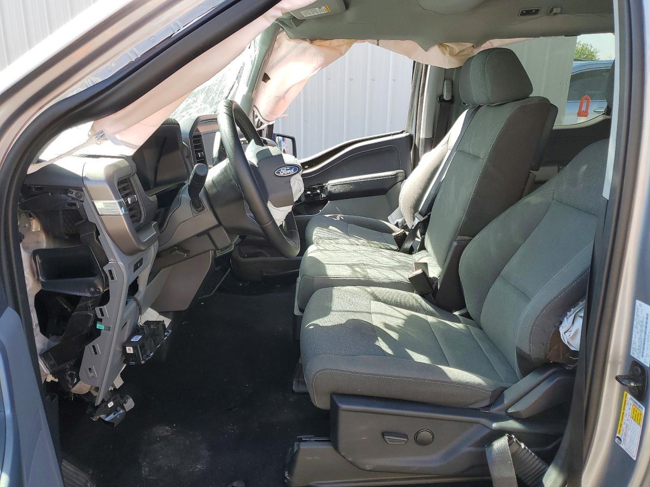 2025 Ford F150 Xlt - Image 7