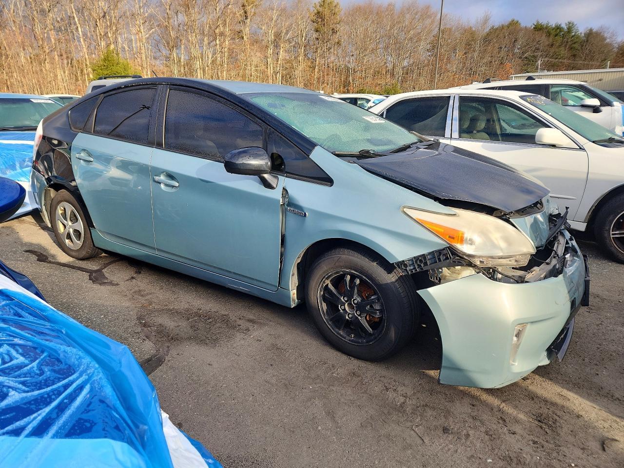 2013 Toyota Prius Two - Фото 4