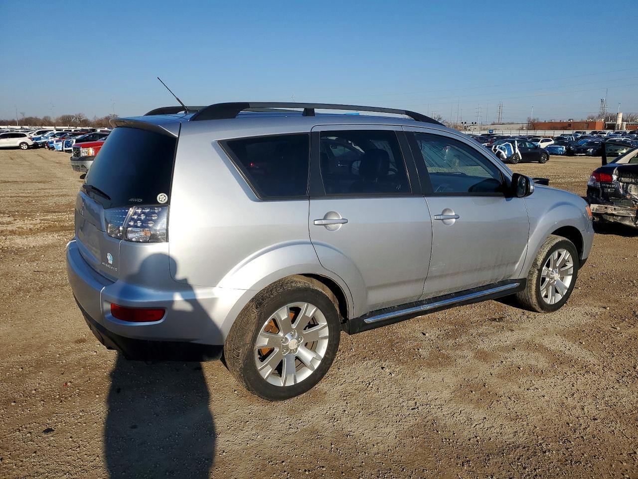 2012 Mitsubishi Outlander Se - Фото 3