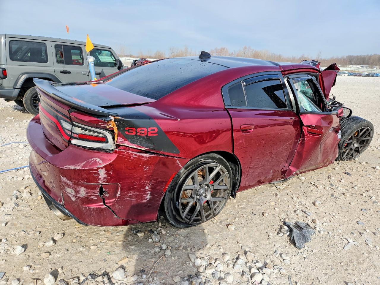 2017 Dodge Charger R - Image 3