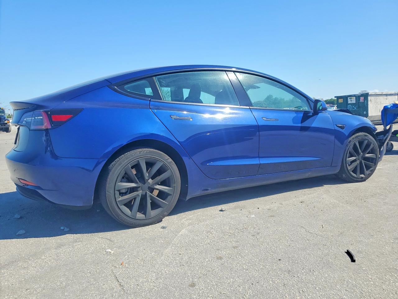 2023 Tesla Model 3 - Image 3