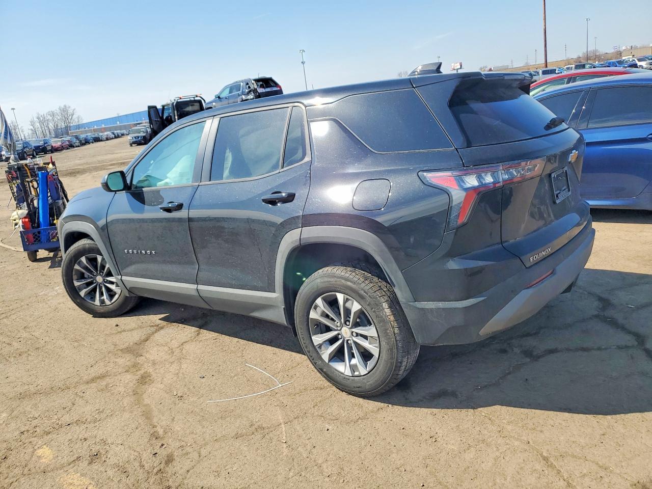 2026 Chevrolet Equinox Lt - Фото 2