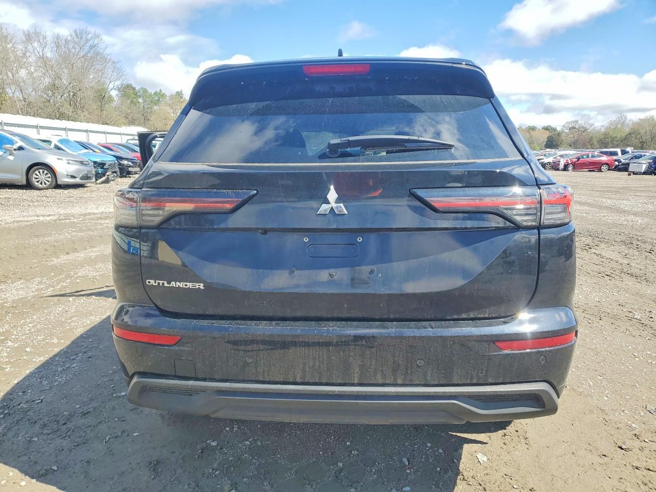 2025 Mitsubishi Outlander Es - Фото 6