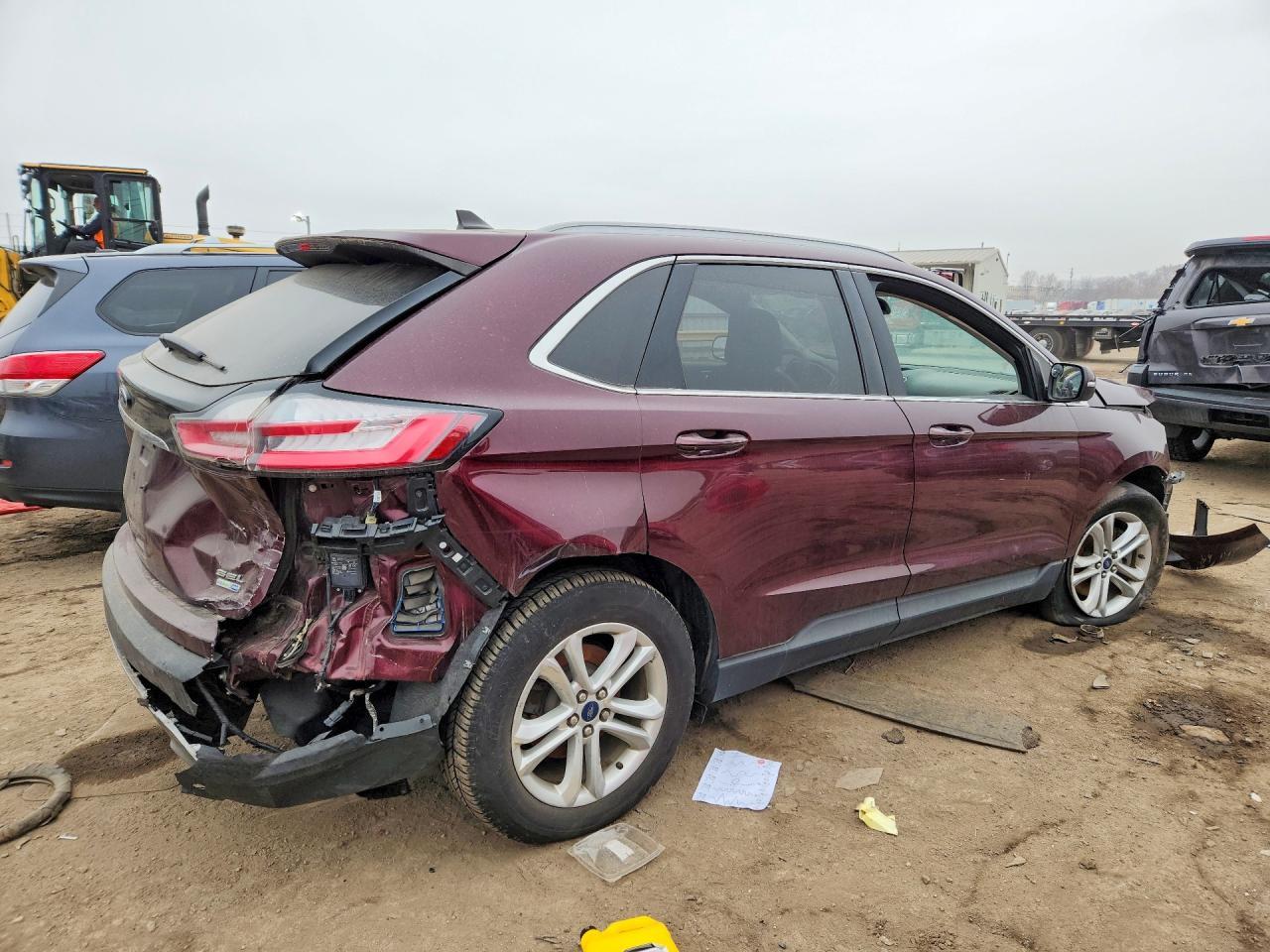 2020 Ford Edge Sel - Фото 3