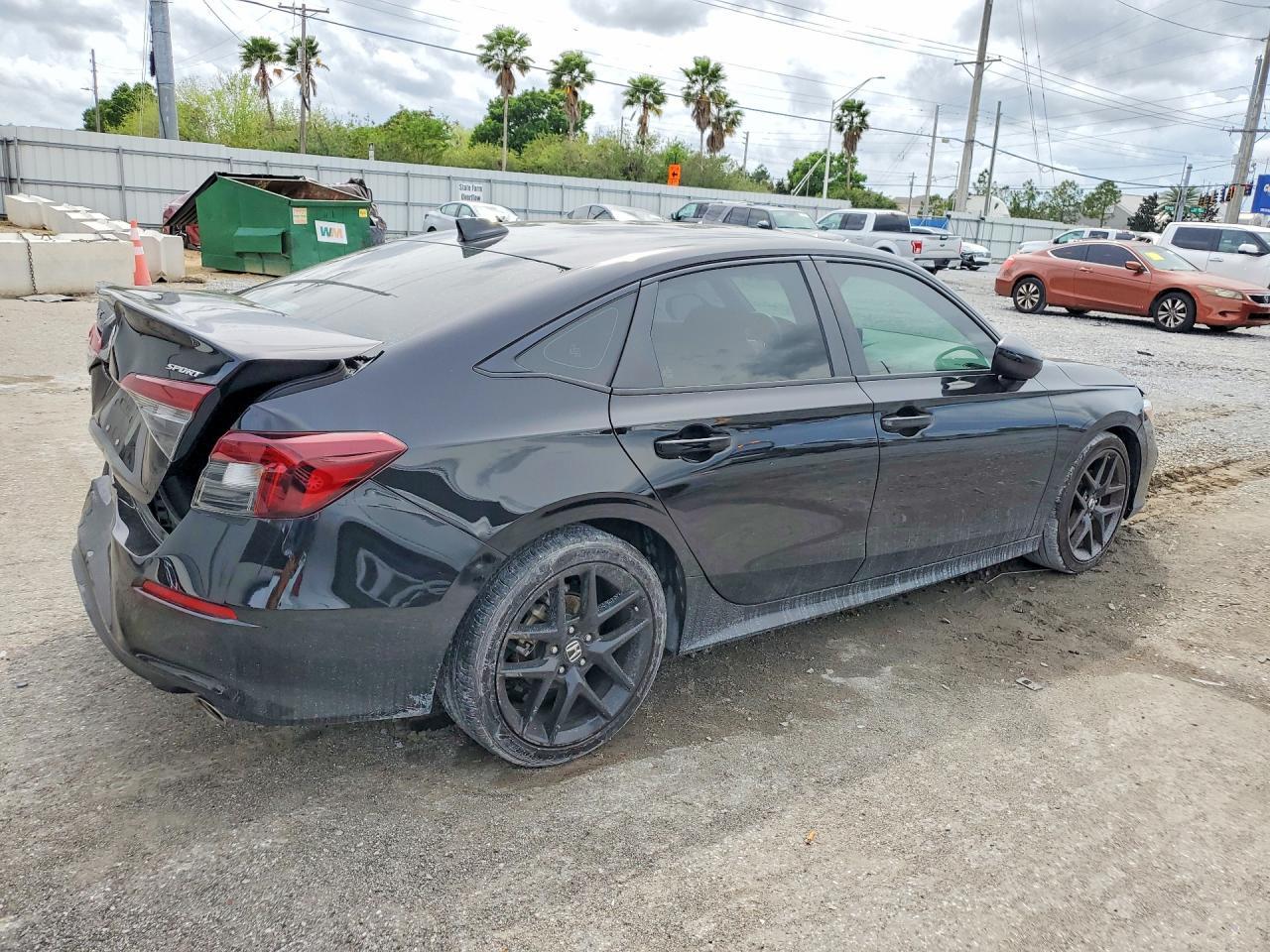2025 Honda Civic Sport - Фото 3