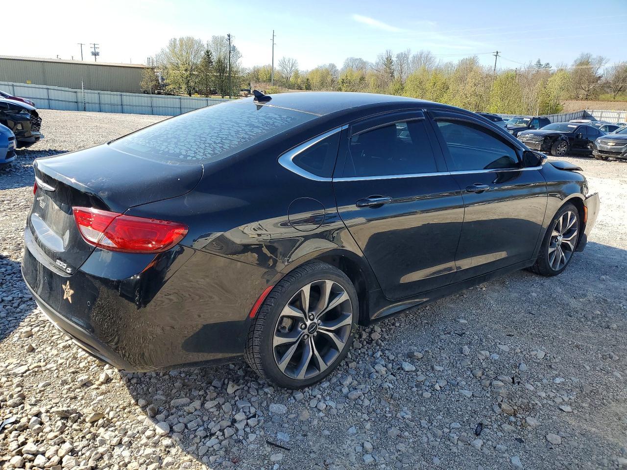 2015 Chrysler 200 C - Фото 3