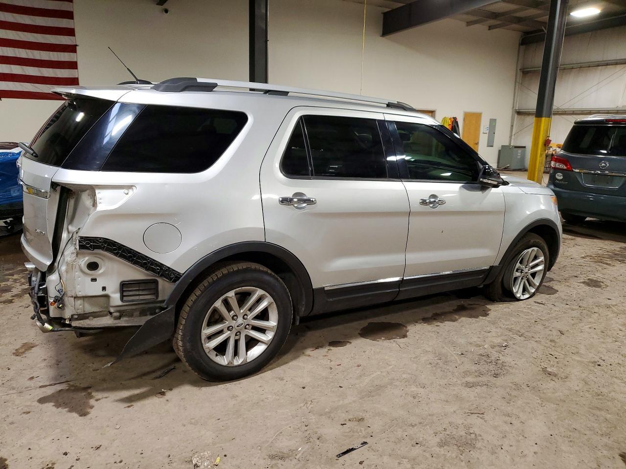 2013 Ford Explorer Xlt - Фото 3