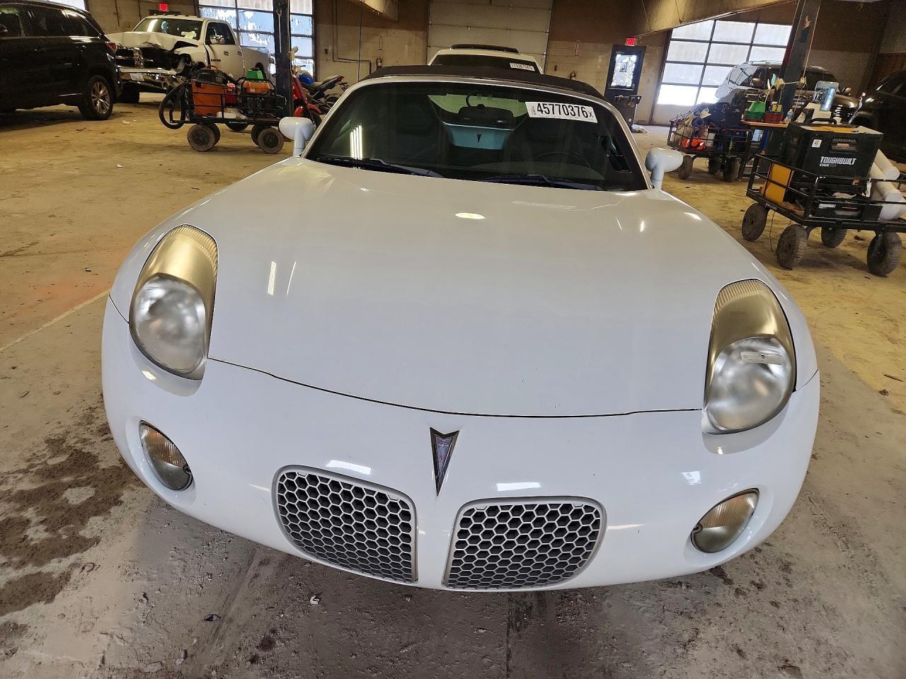 2007 Pontiac Solstice - Image 5