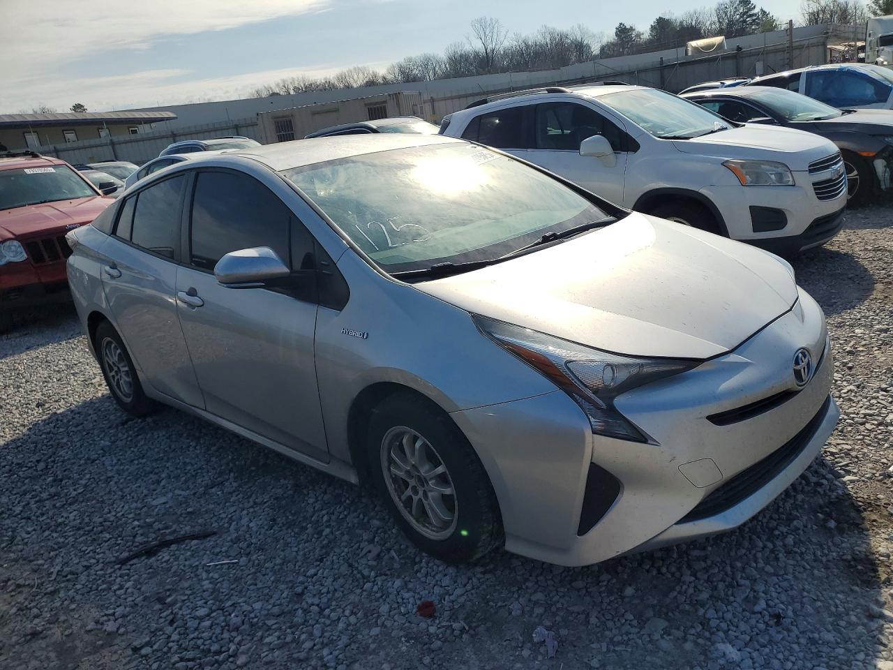 2016 Toyota Prius Two - Фото 4