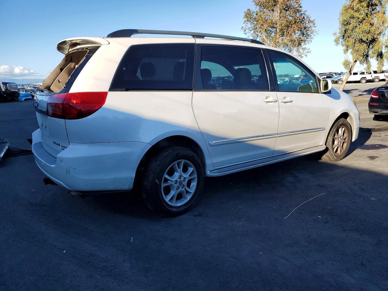 2006 Toyota Sienna Xle Limited 7 Passenger - Фото 3