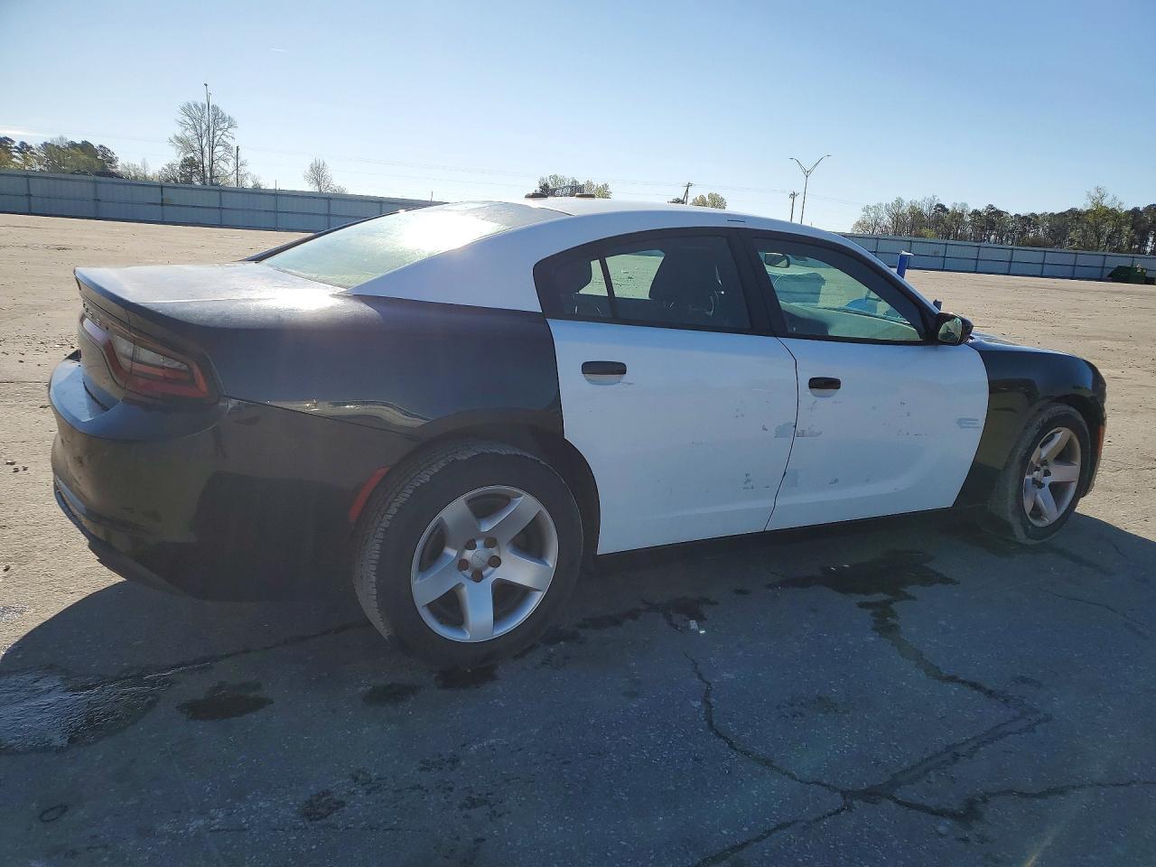 2021 Dodge Charger Police Rwd 5.7L V8 Hemi - Image 3
