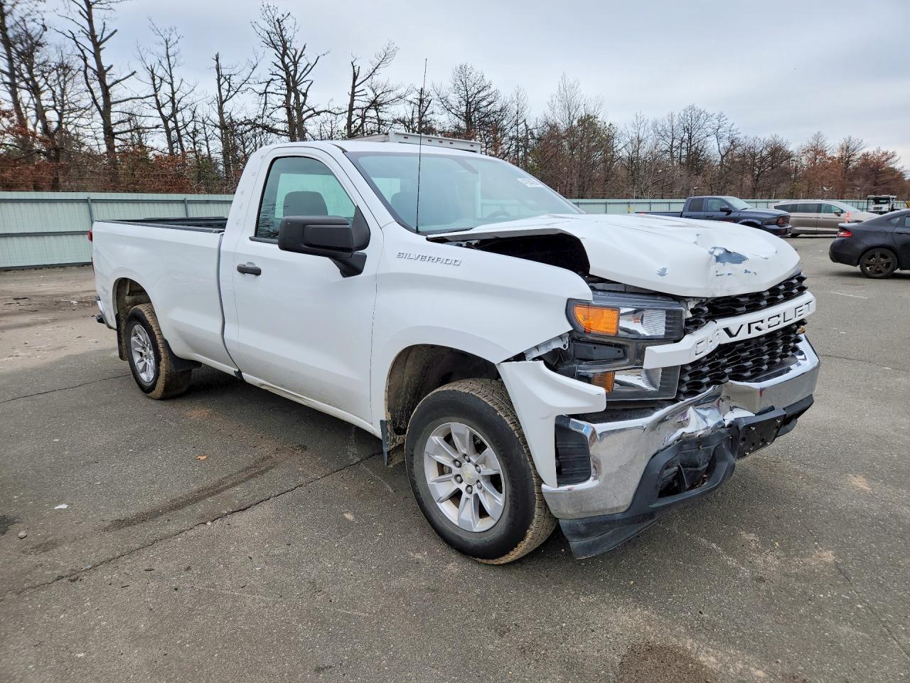 2019 Chevrolet Silverado C1500 - Фото 4