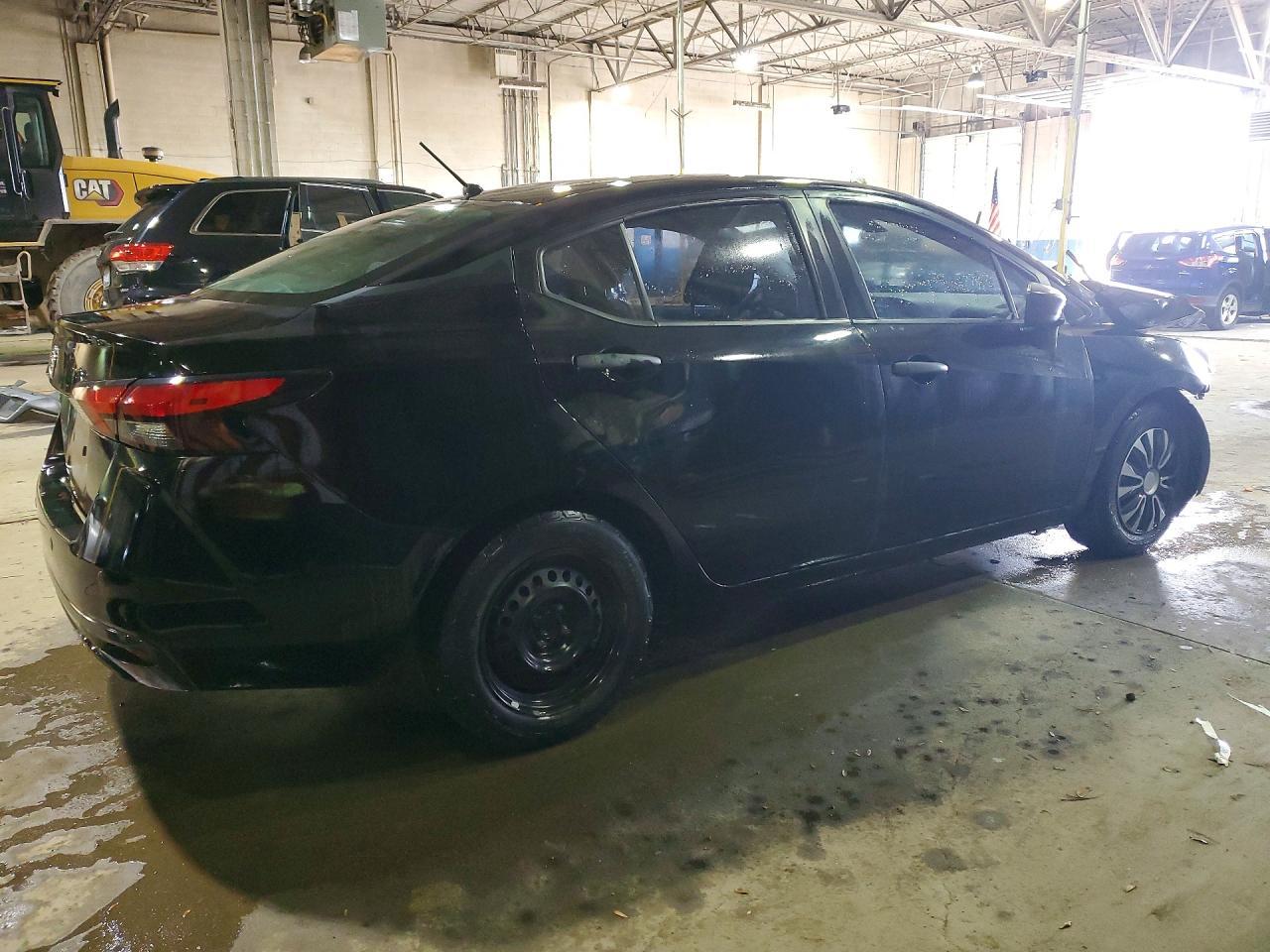 2020 Nissan Versa S - Image 3