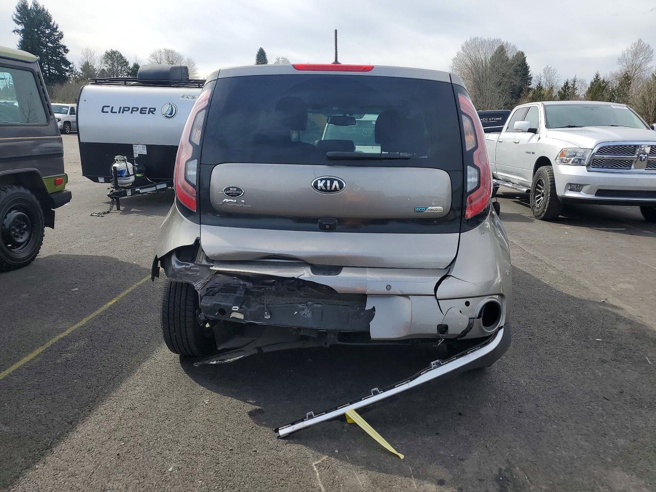 2018 Kia Soul Ev + - Фото 6