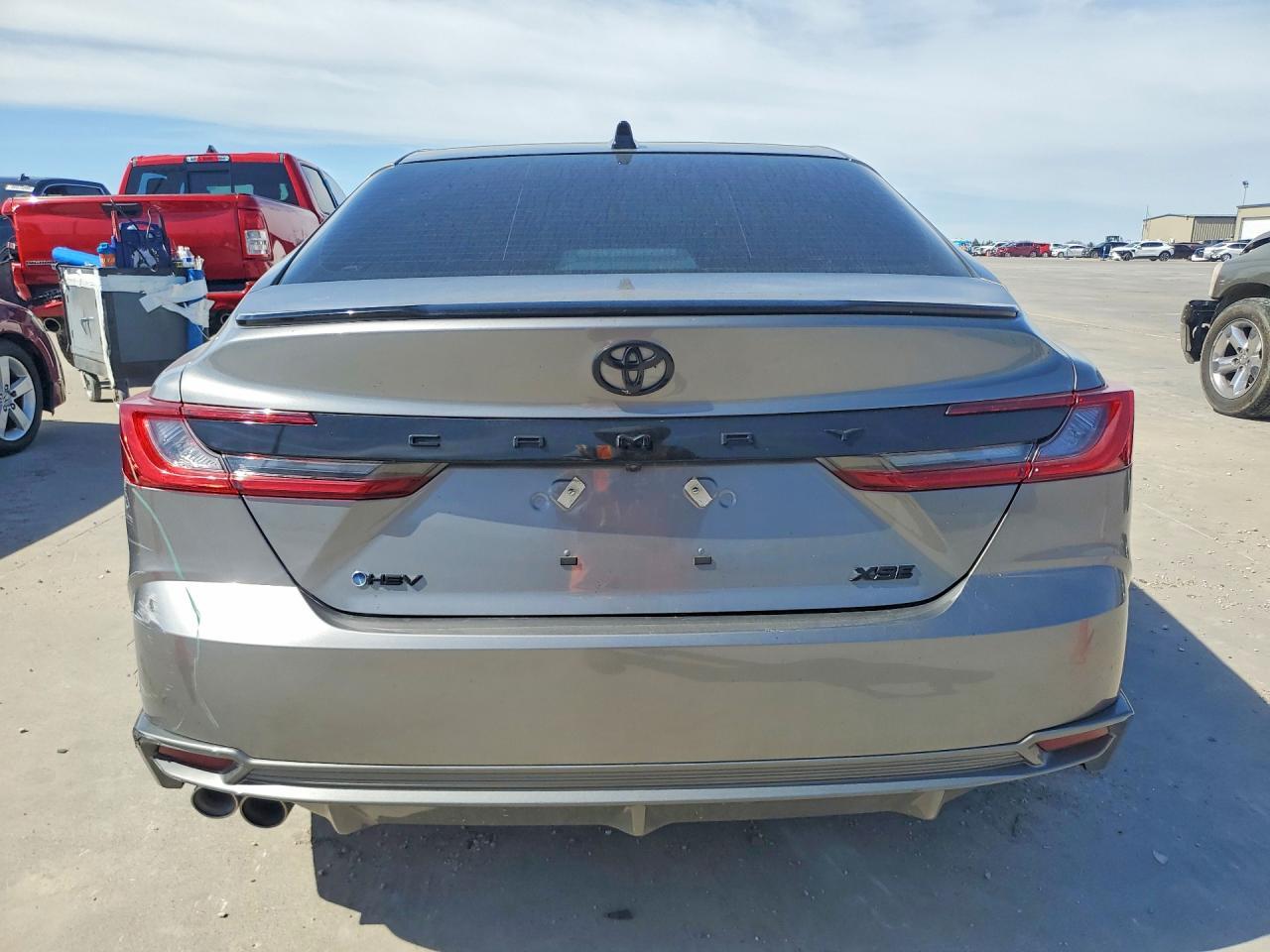 2025 Toyota Camry Xse - Фото 6