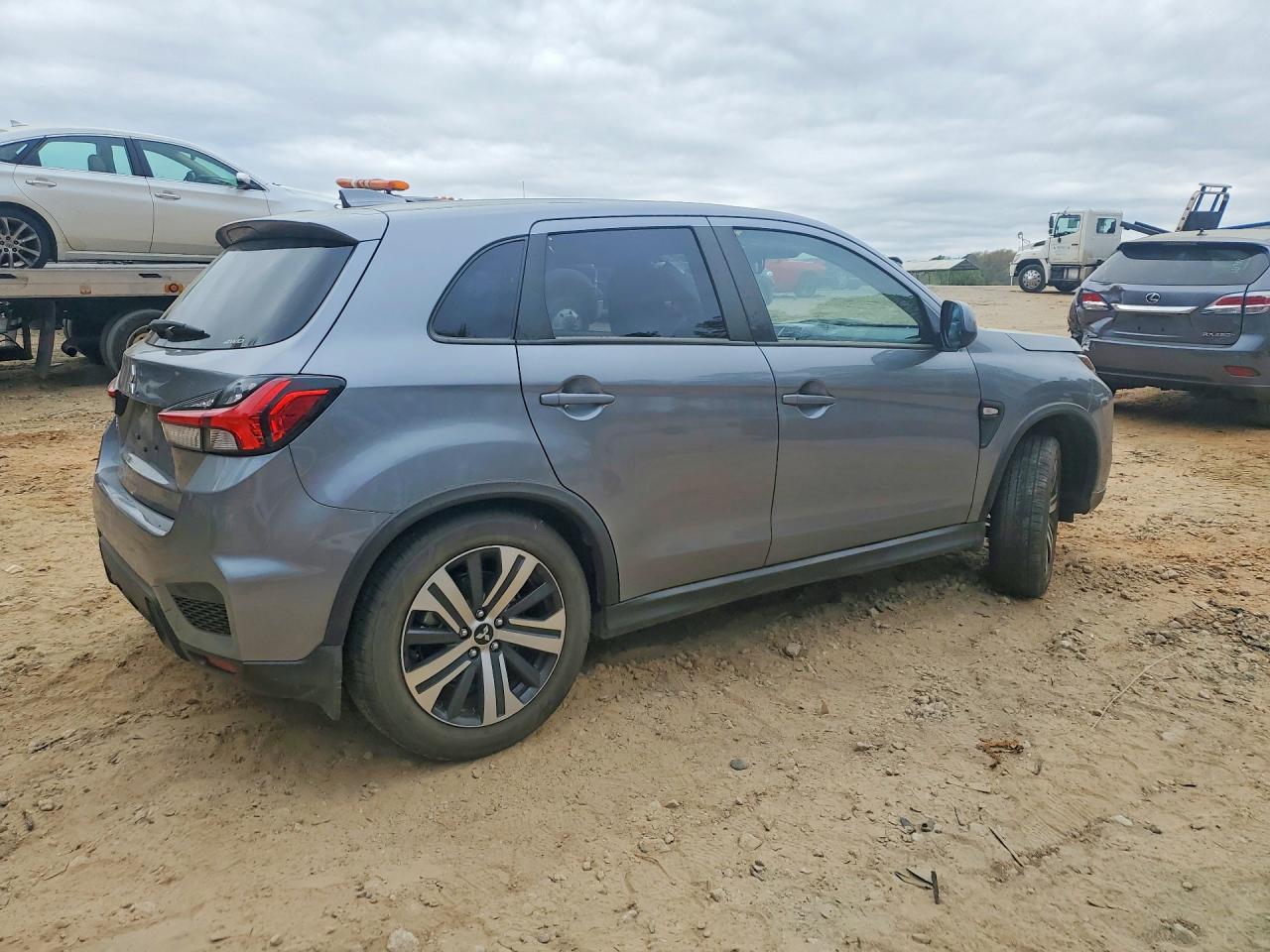 2026 Mitsubishi Outlander Sport S - Фото 3