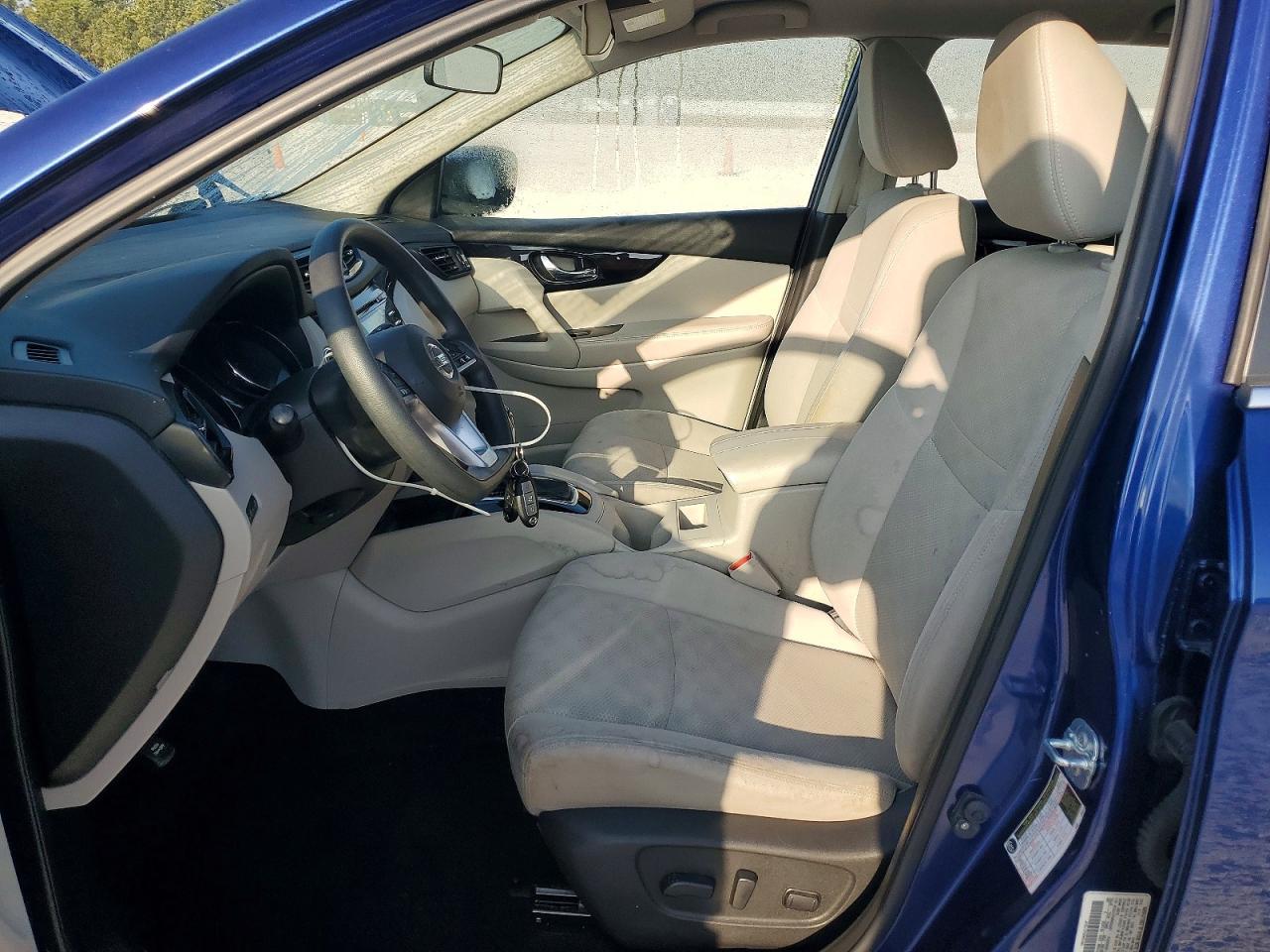 2017 Nissan Rogue Sport Sv - Image 7