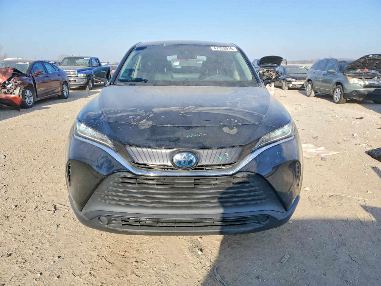 2021 Toyota Venza Le - Фото 5