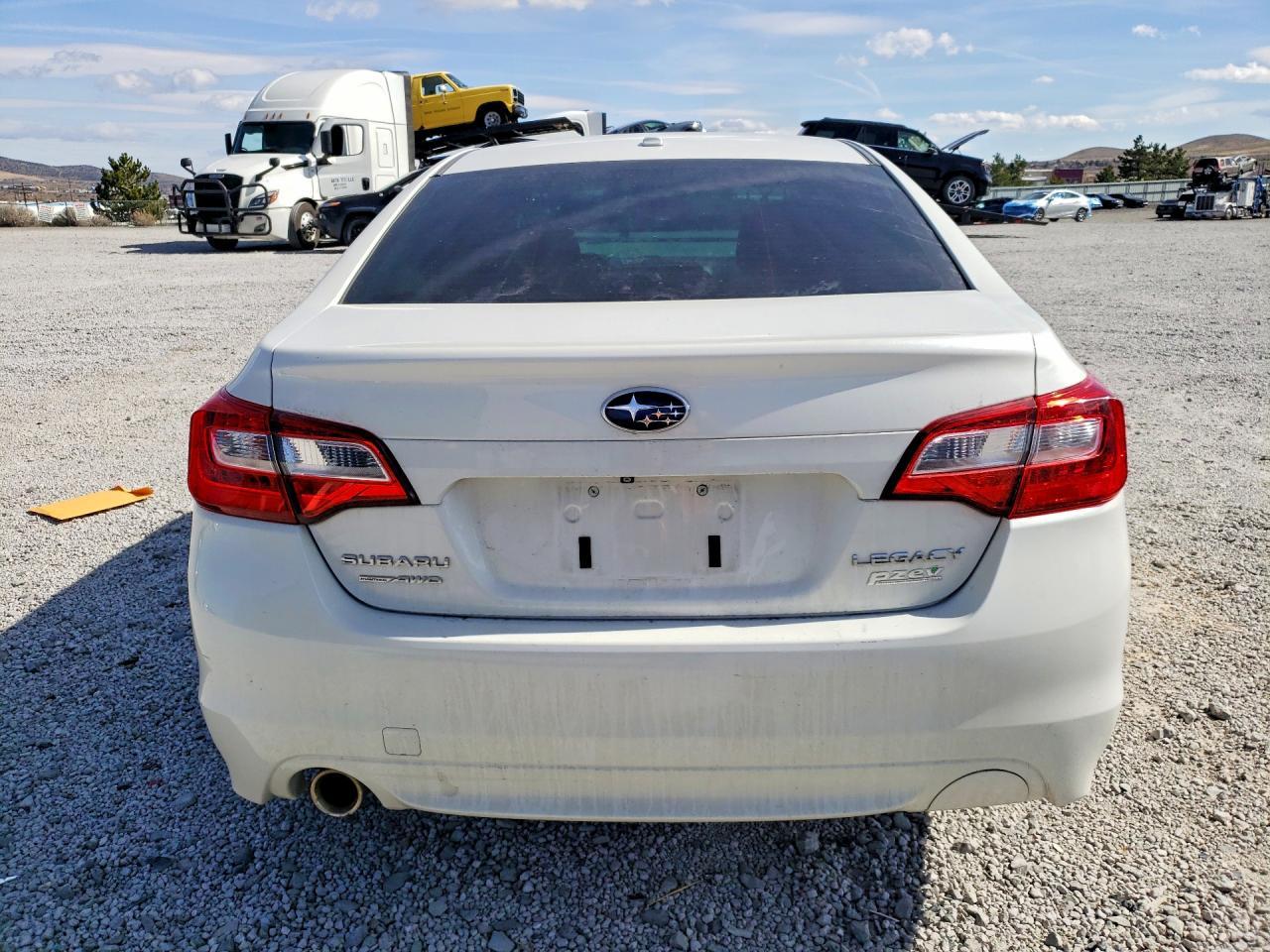 2015 Subaru Legacy 2.5I Premium - Image 6