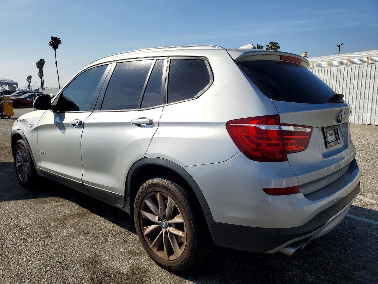 2017 BMW X3 Sdrive28I - Image 2
