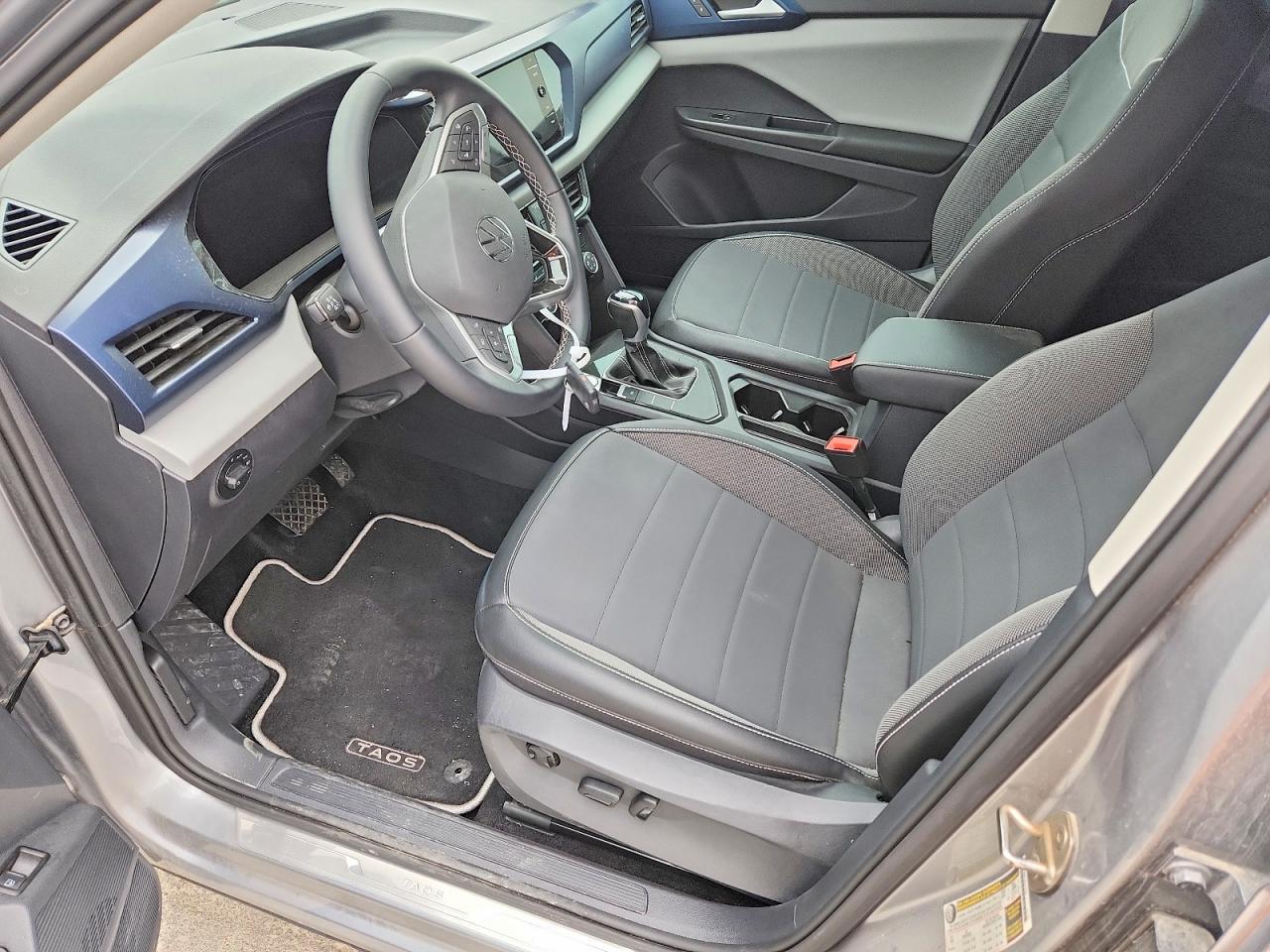 2023 Volkswagen Taos Se - Image 7