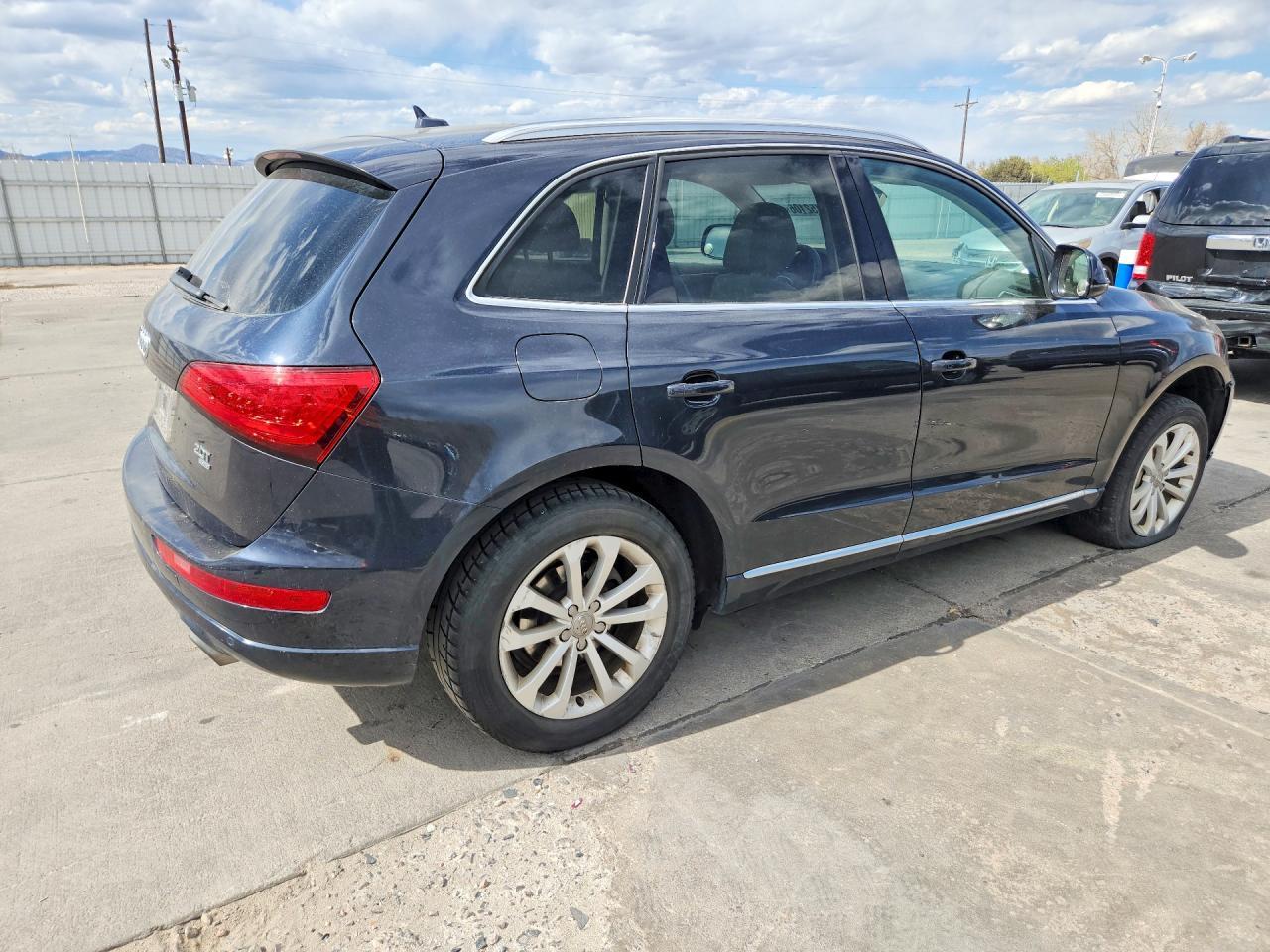 2013 Audi Q5 Premium Plus - Image 3