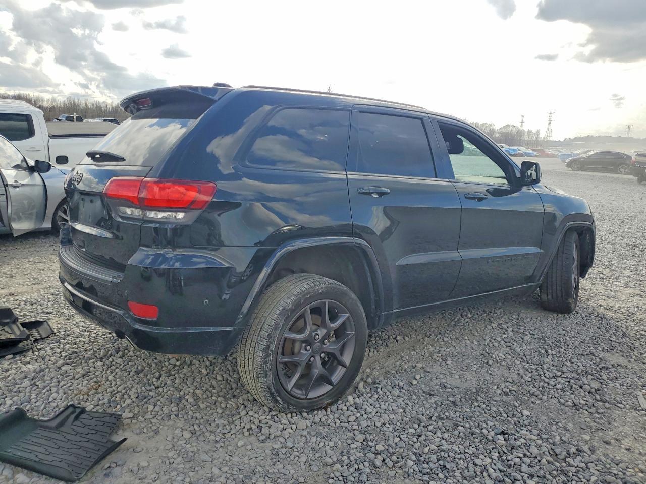 2021 Jeep Grand Cherokee Limited - Фото 3