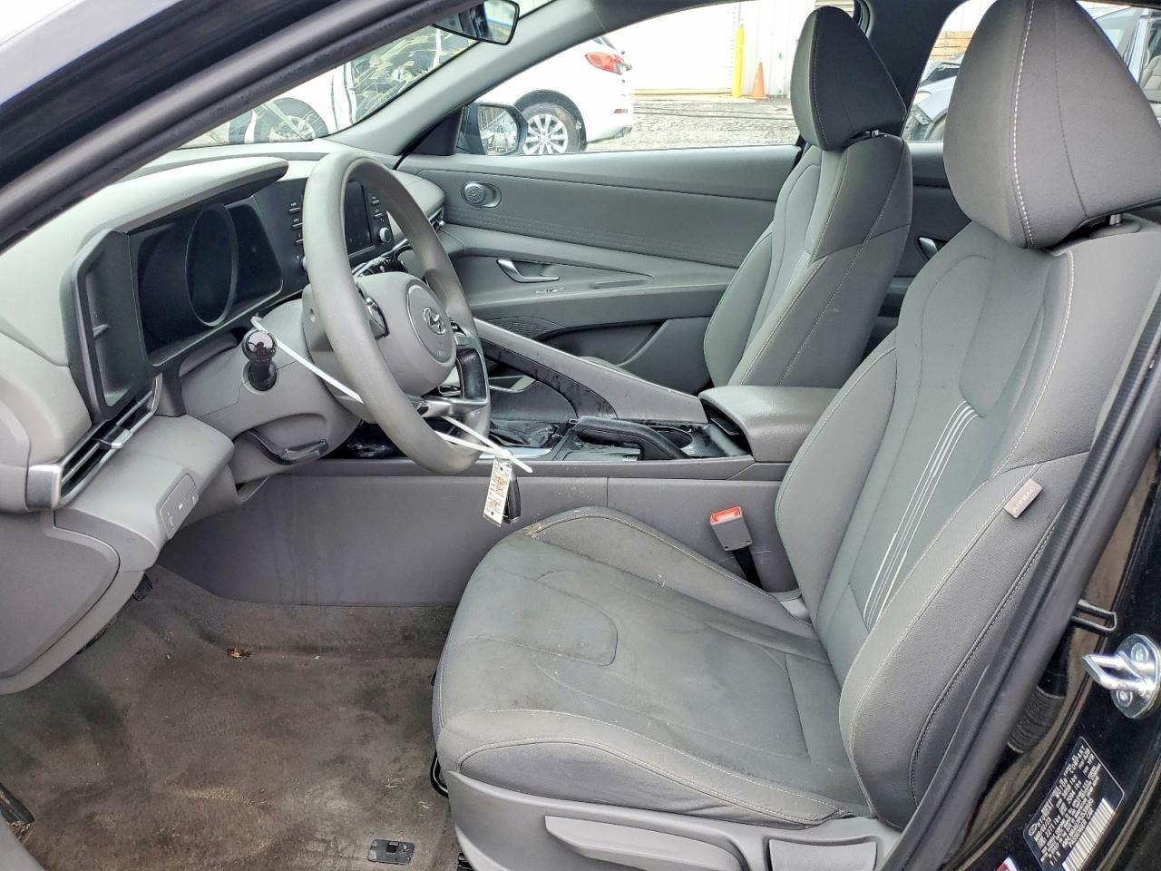 2023 Hyundai Elantra Sel - Фото 7
