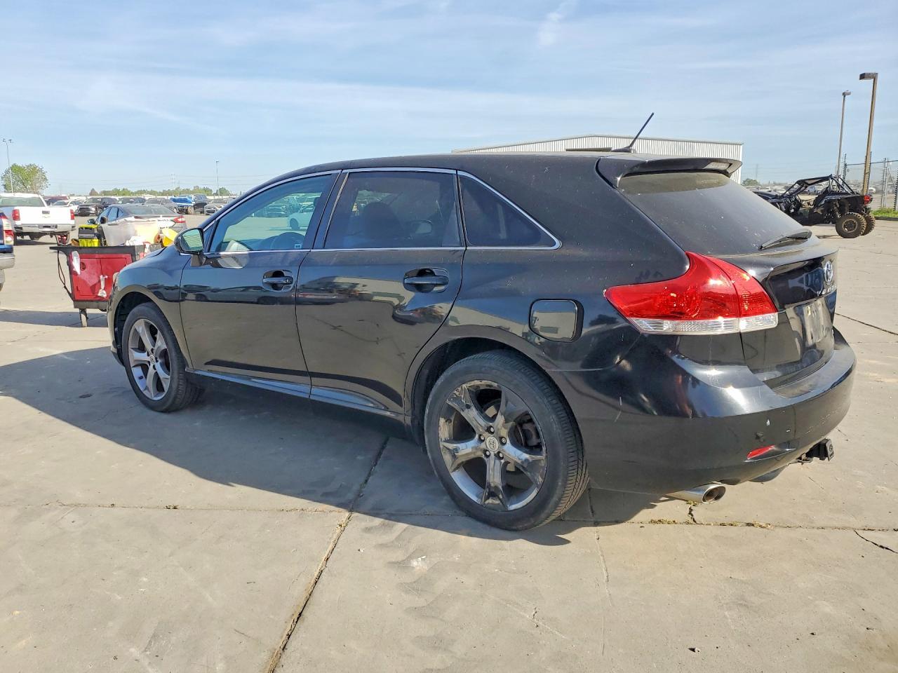 2012 Toyota Venza Le - Фото 2