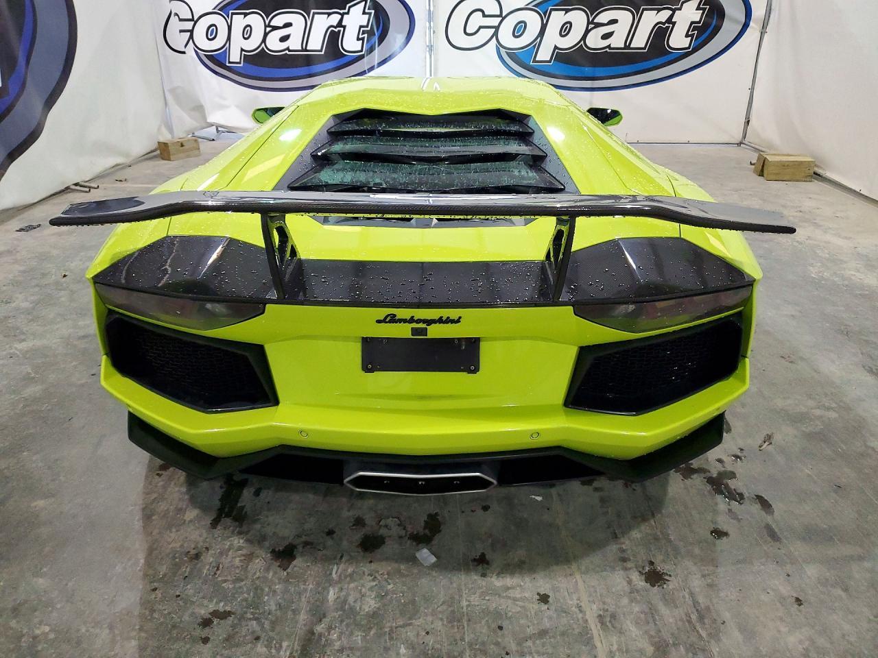 2014 Lamborghini Aventador - Фото 6