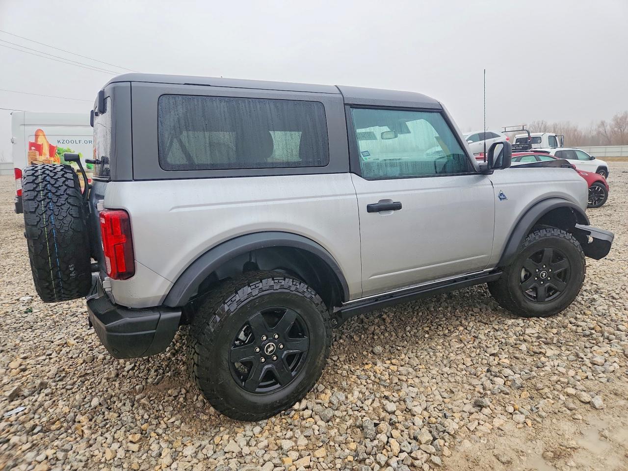 2024 Ford Bronco Black Diamond - Фото 3