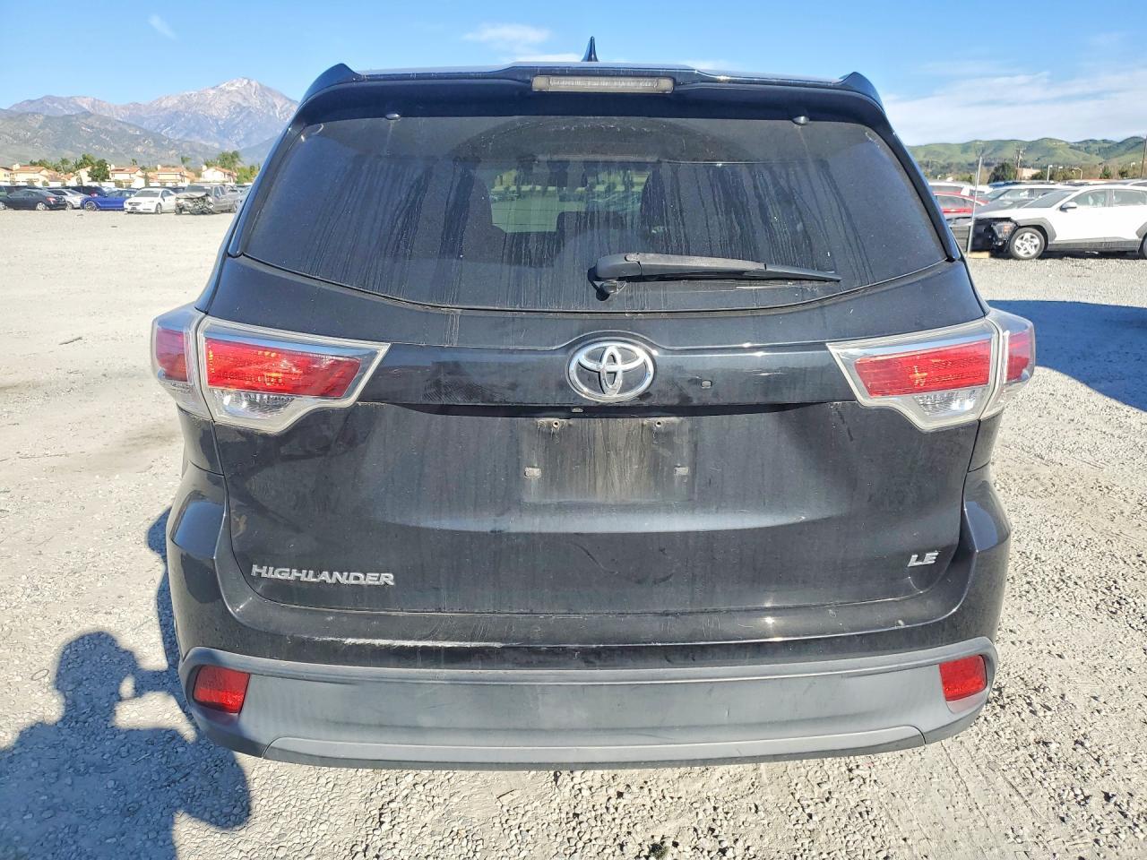 2015 Toyota Highlander Le Plus - Фото 6