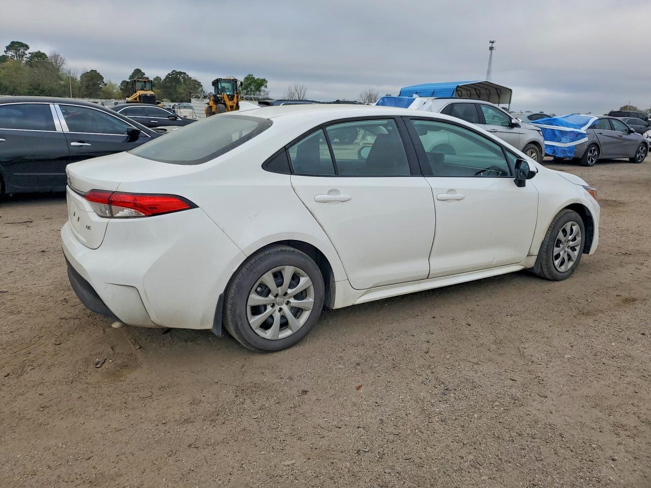 2025 Toyota Corolla Le - Image 3