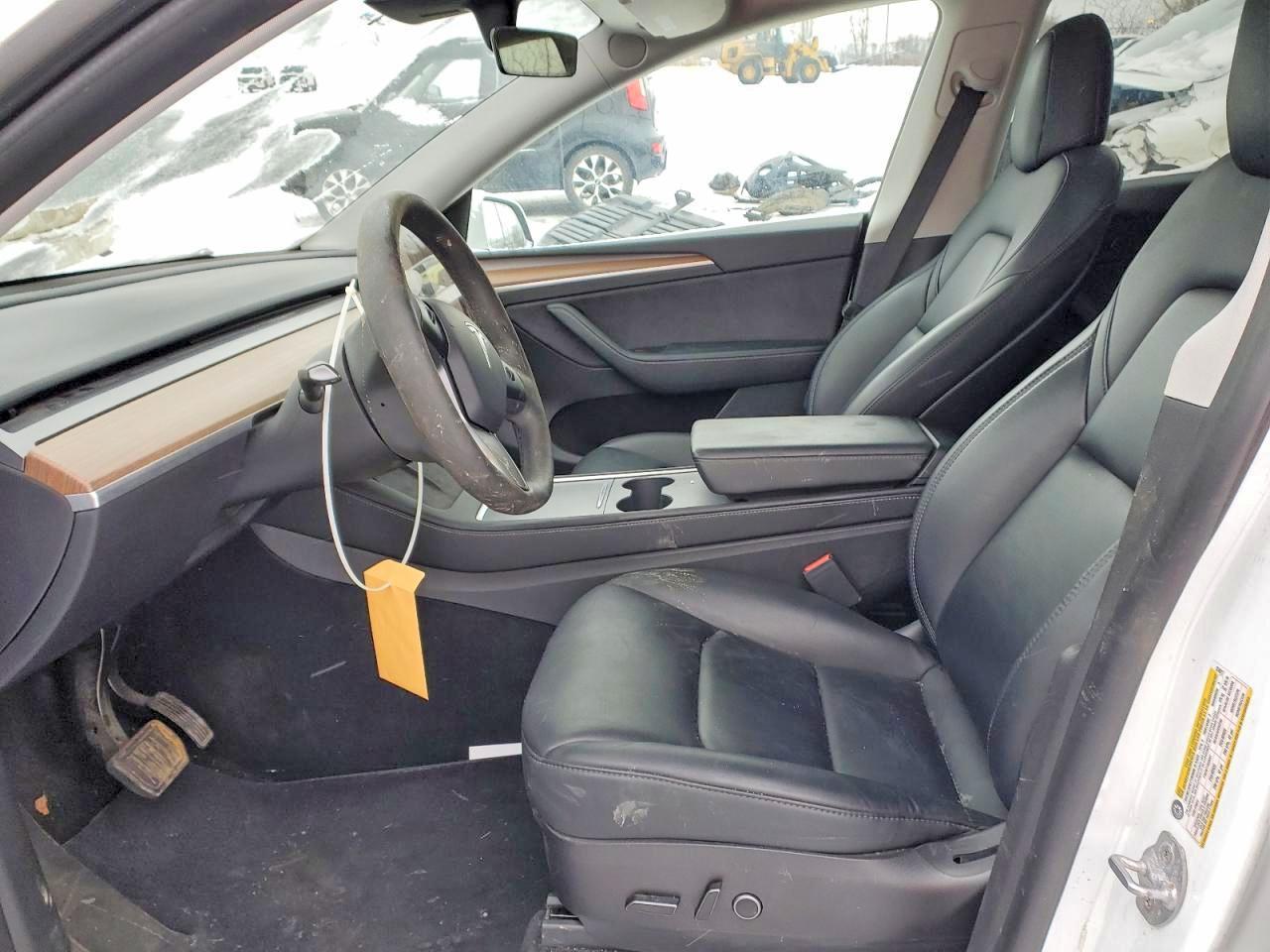 2022 Tesla Model Y - Фото 7