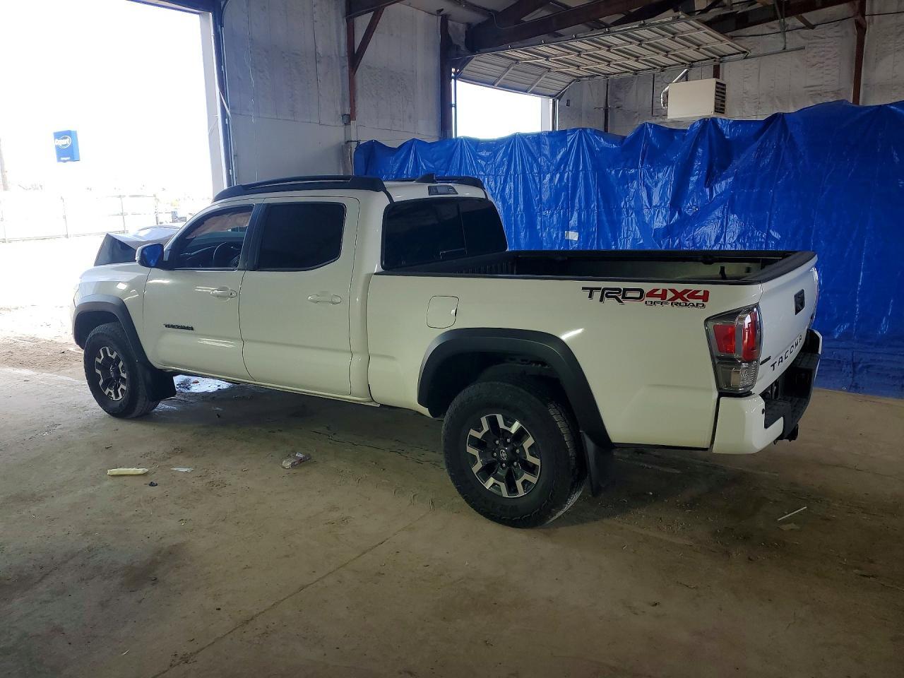 2023 Toyota Tacoma Trd Off-Road - Image 2