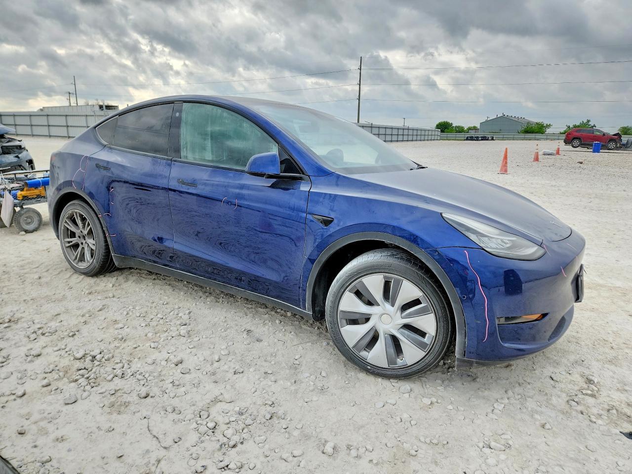 2022 Tesla Model Y - Фото 4