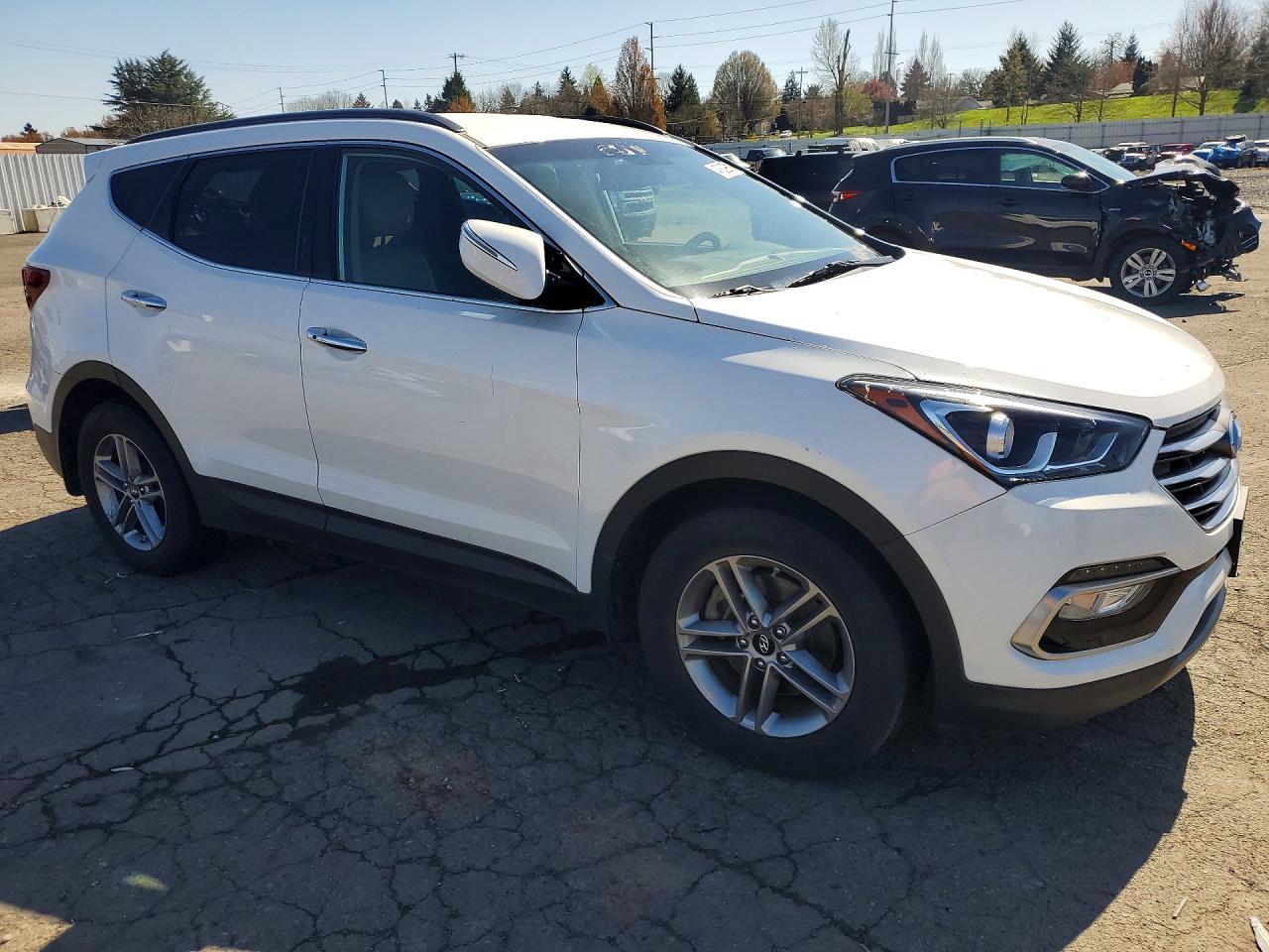 2017 Hyundai Santa Fe Sport 2.4L - Фото 4
