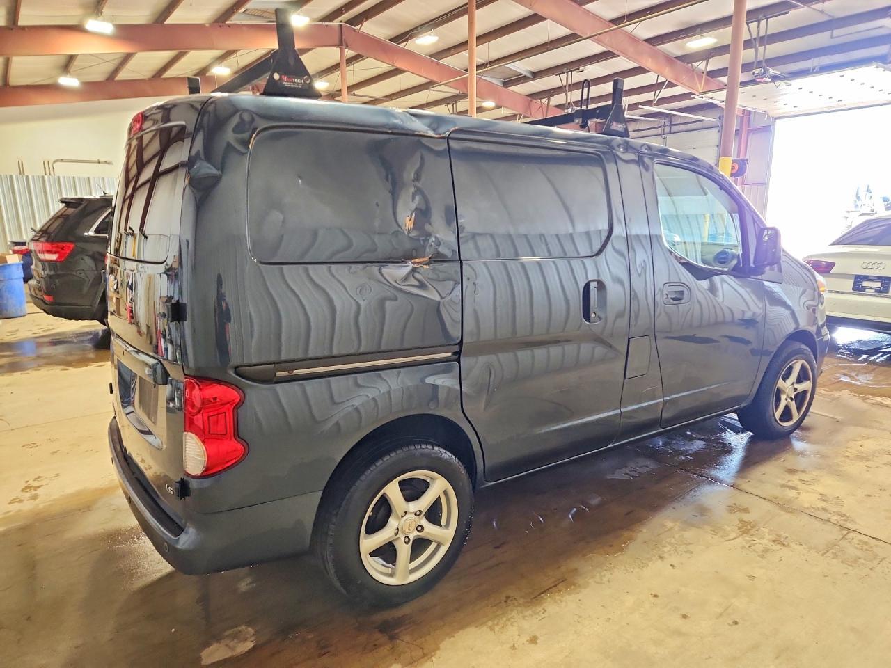 2015 Chevrolet City Express Ls - Image 3