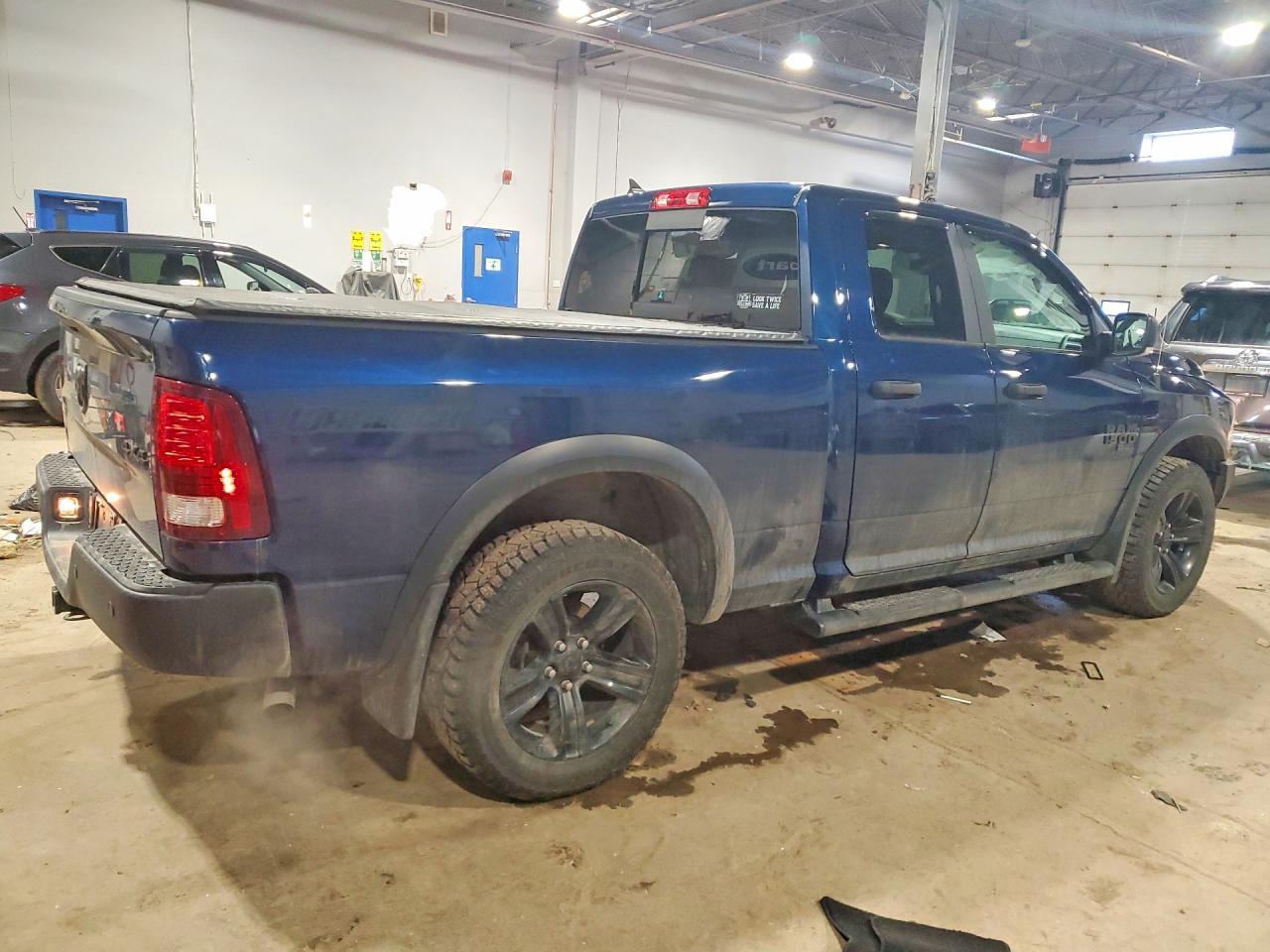 2021 Ram 1500 Classic Slt - Фото 3