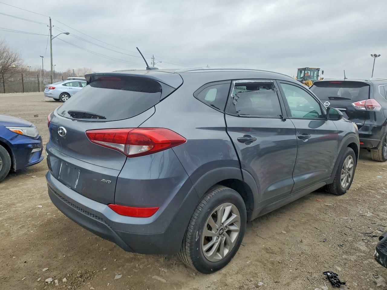 2016 Hyundai Tucson Se - Image 3