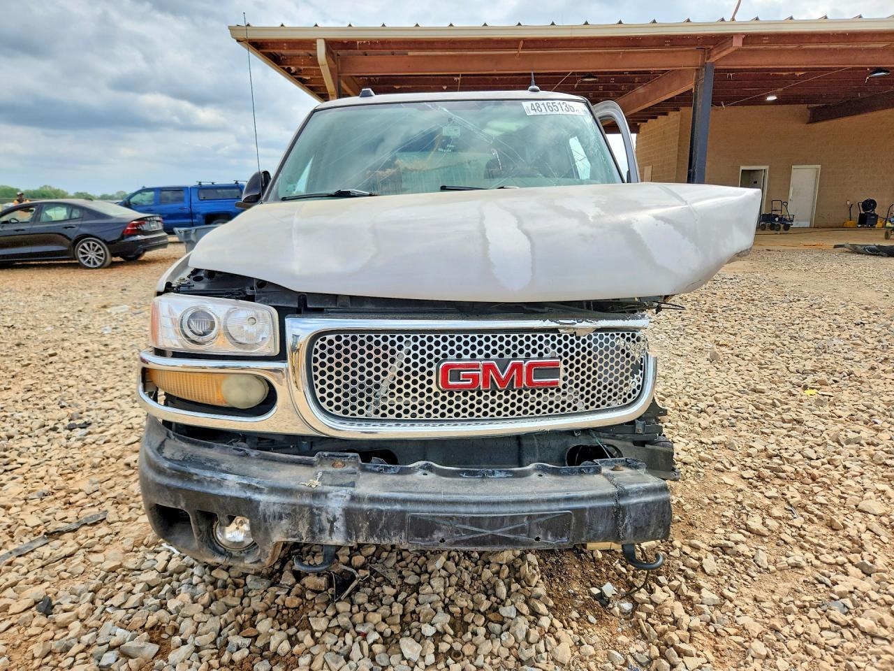 2005 GMC Yukon Denali - Фото 5