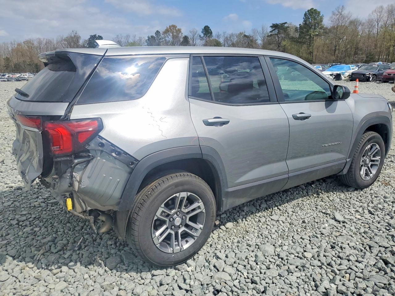 2025 GMC Terrain Elevation - Фото 3