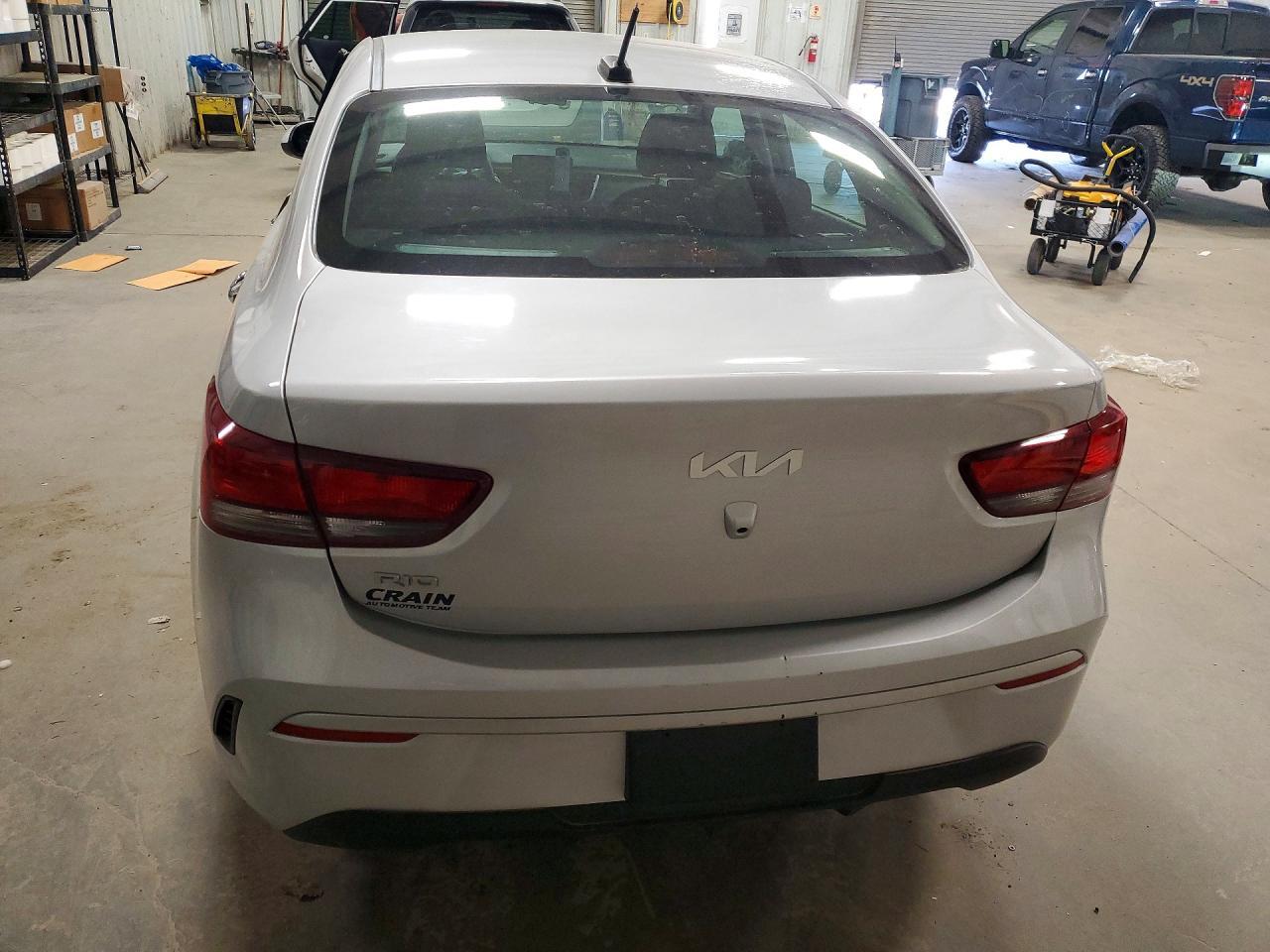 2023 Kia Rio S - Фото 6