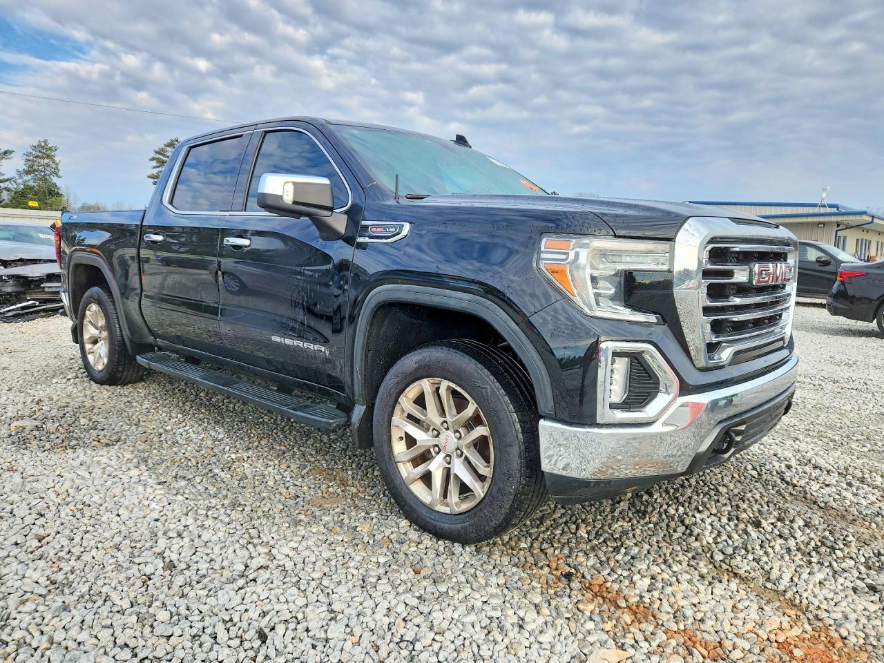 2021 GMC Sierra K1500 Slt - Image 4