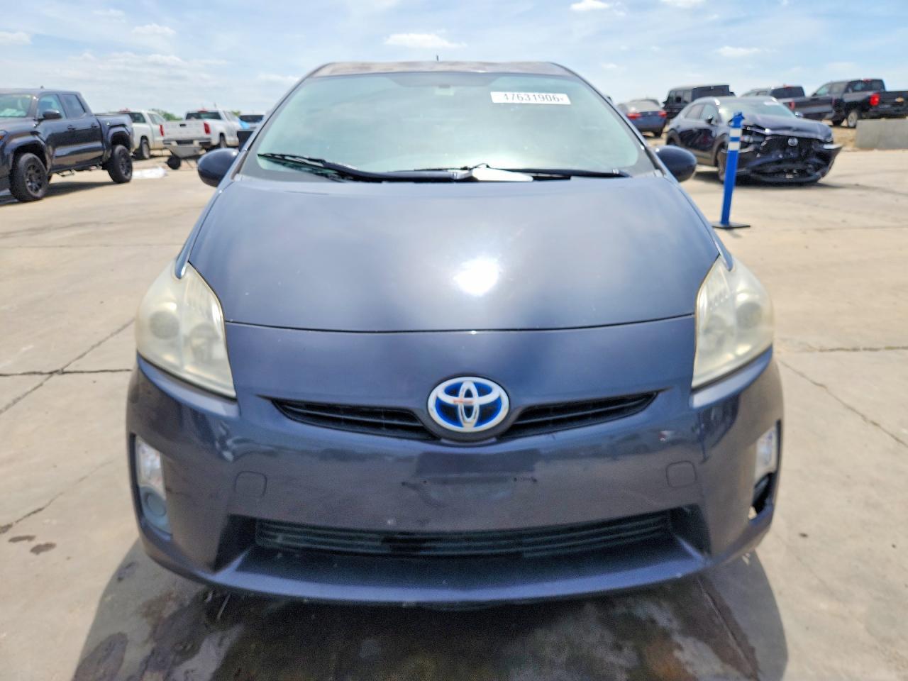 2010 Toyota Prius Iii - Фото 5