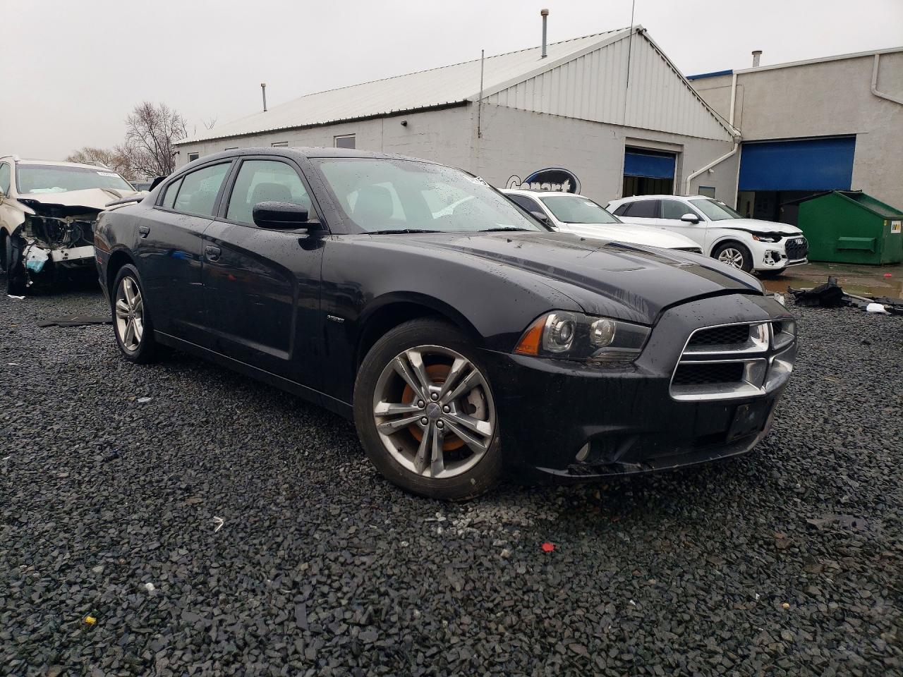 2012 Dodge Charger R - Image 4