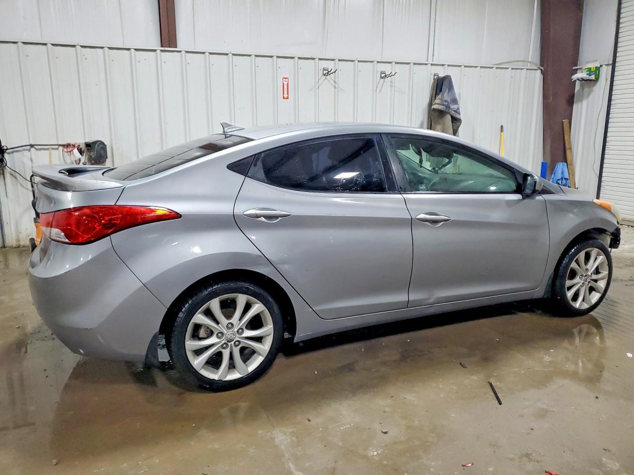 2013 Hyundai Elantra Gls - Фото 3