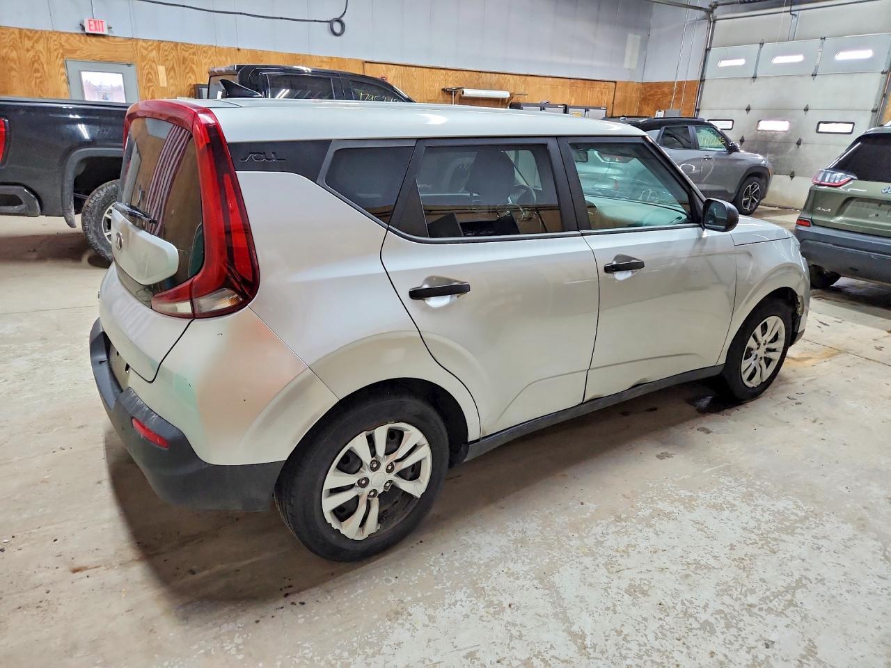 2021 Kia Soul Lx - Фото 3